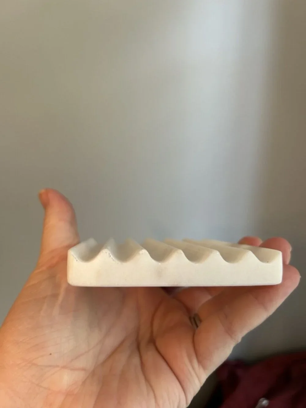 Fluted White Marble Soap Dish